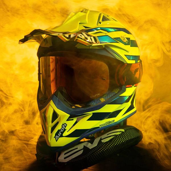 🏍️🔥 Elevate Your Ride: Airoh Helmets Now at ThrottleChimp! 🔥🏍️