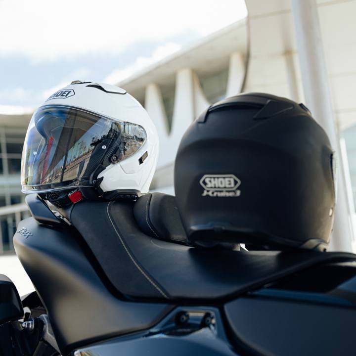 🌟🏍️ Unleash Ultimate Freedom and Safety with the Shoei J-Cruise 3: Pre-Order Your Exclusive Helmet Now! 🏍️🌟