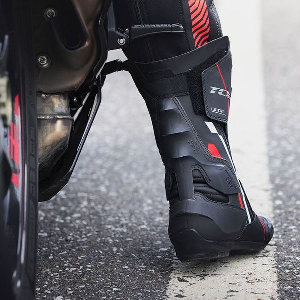 🔥🏍️ Discover the Ultimate Riding Experience with TCX Boots at Throttlechimp! 👢🌟