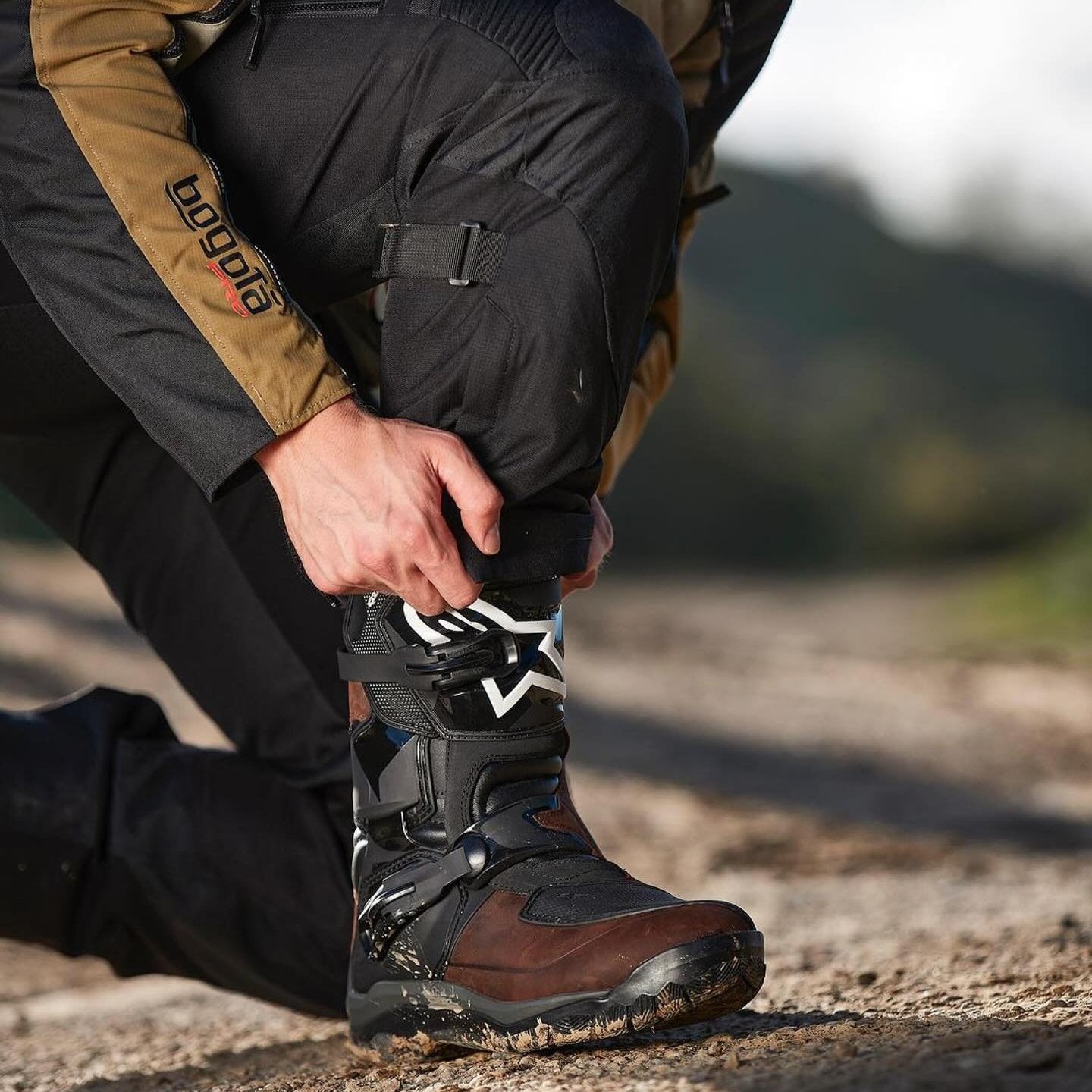 Ride Farther, Ride Smarter: Discover Alpinestars Belize Drystar™ Boots at ThrottleChimp