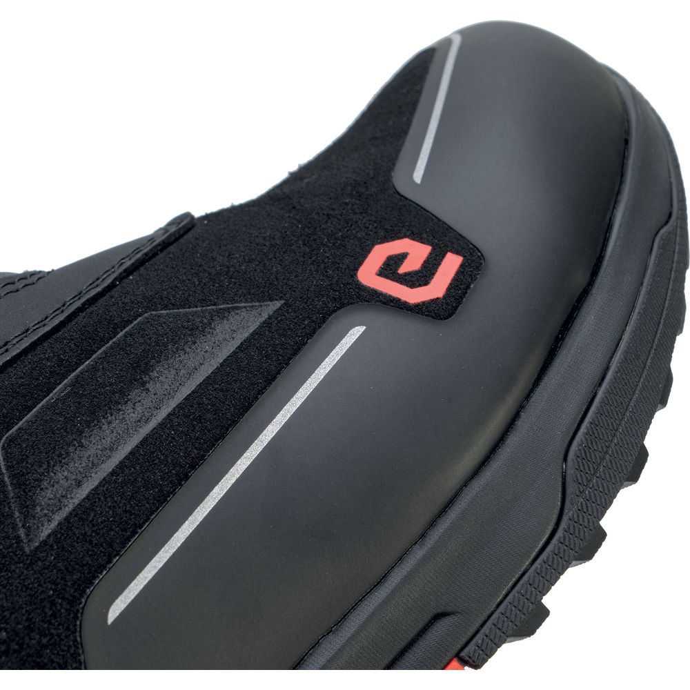 Eleveit Venom Waterproof Touring Boots Black FREE 1 YEAR Returns, FREE UK Delivery | ThrottleChimp