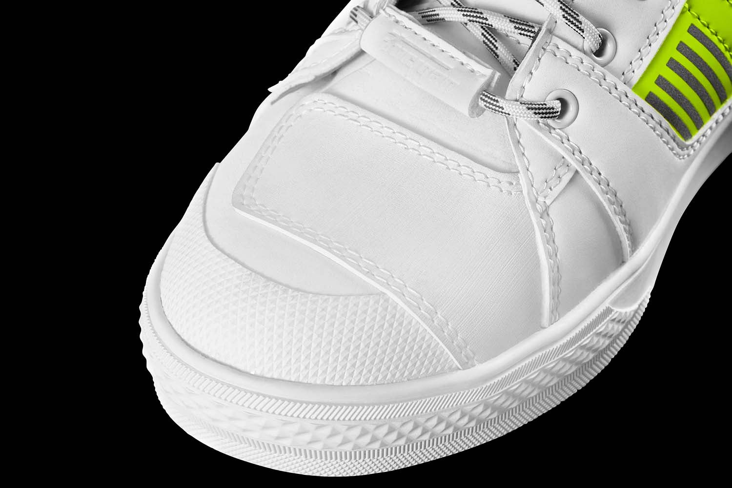 Furygan Sacramento D3O Shoes White / Grey FREE 1 YEAR Returns, FREE UK Delivery | ThrottleChimp