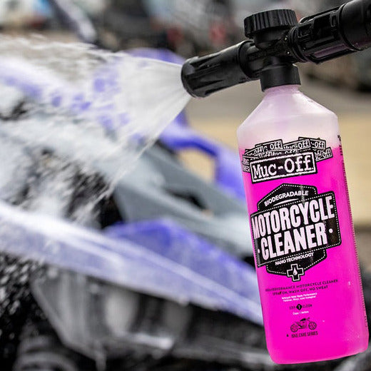 Muc-Off Nano Tech Motorcycle Cleaner With Trigger - 1 Litre FREE 1 YEAR Returns, FREE UK Delivery | ThrottleChimp