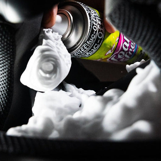 Muc-Off Foam Fresh Cleaner For Helmet FREE 1 YEAR Returns, FREE UK Delivery | ThrottleChimp