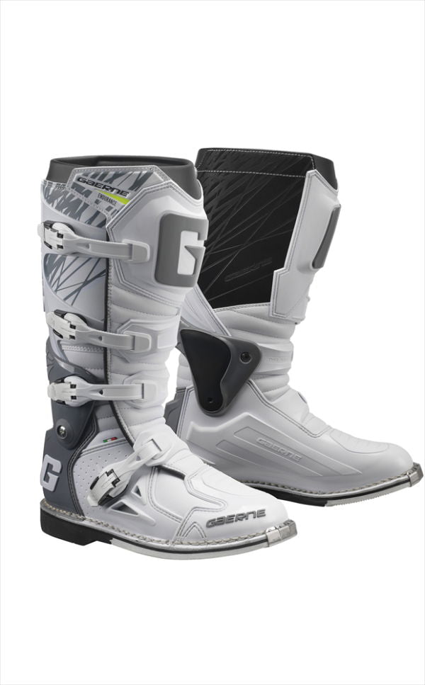 Gaerne Fastback Kids MX Boots White FREE 1 YEAR Returns, FREE UK Delivery | ThrottleChimp