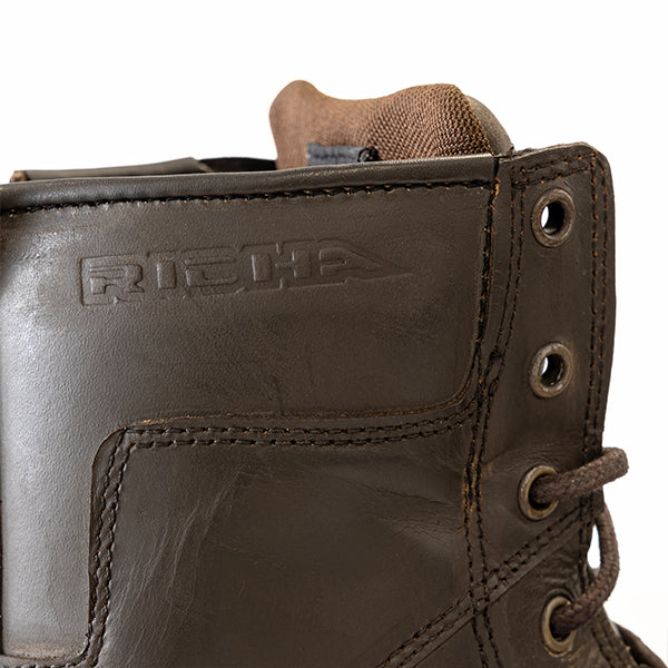 Richa Brookland Leather Boots Rust FREE 1 YEAR Returns, FREE UK Delivery | ThrottleChimp