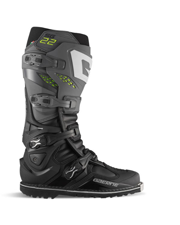 Gaerne SG.22 Enduro Gore-Tex Boots Anthracite FREE 1 YEAR Returns, FREE UK Delivery | ThrottleChimp