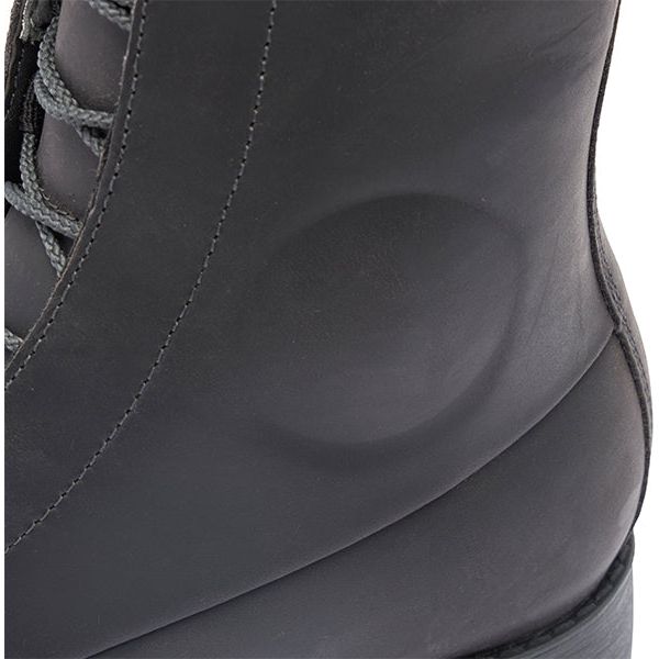 TCX Blend 2 Waterproof Ladies Boots Black FREE 1 YEAR Returns, FREE UK Delivery | ThrottleChimp