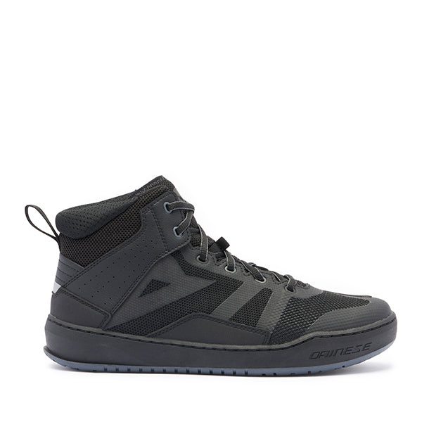 Dainese Suburb Air Shoes Black / Black (Image 2) - ThrottleChimp