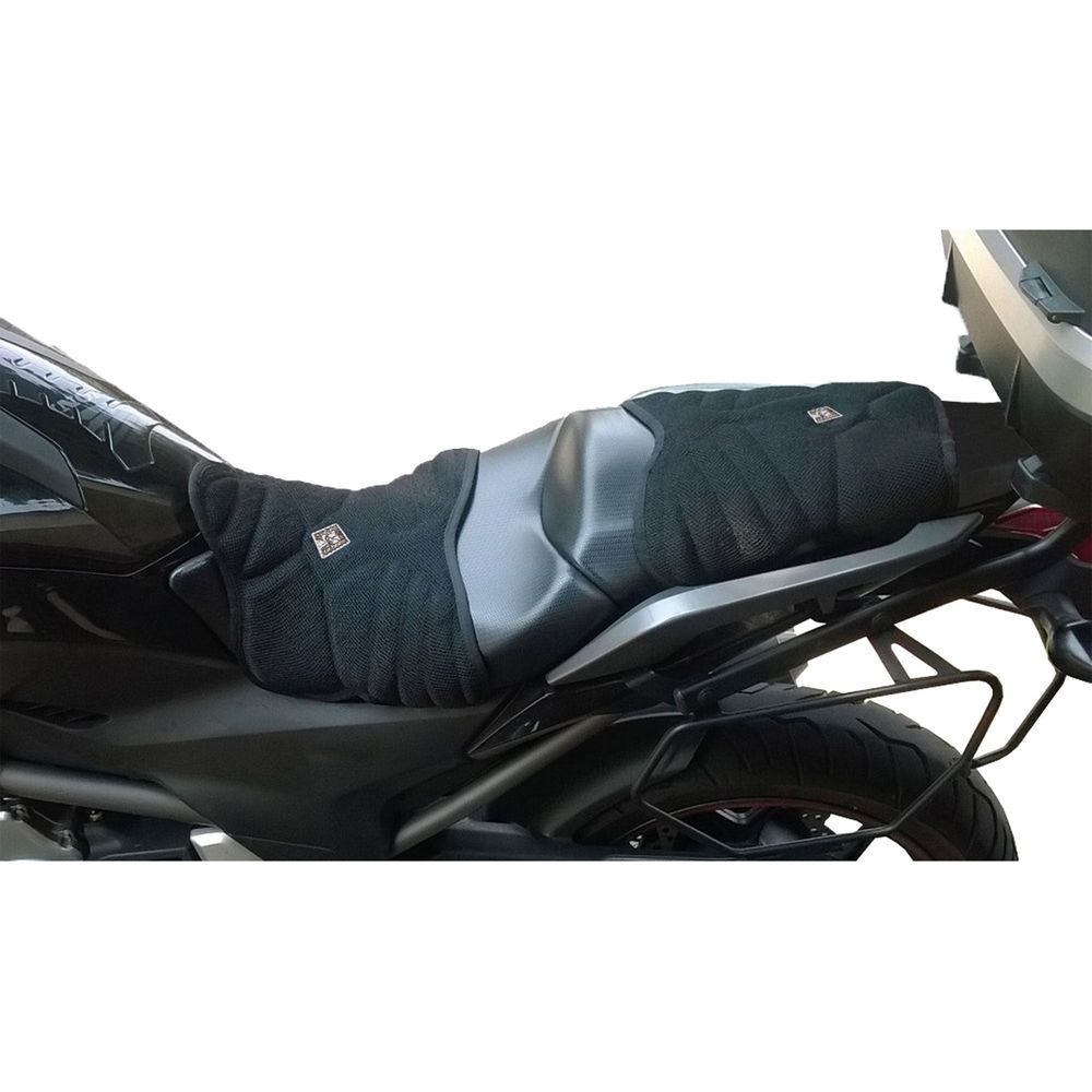 Tucano Urbano Moto Cool Fresh Seat Cover Black FREE 1 YEAR Returns, FREE UK Delivery | ThrottleChimp