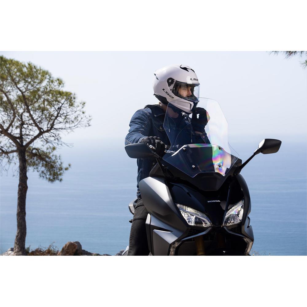 LS2 FF808 Stream 2 ECE 22.06 Full Face Helmet Gloss White (Image 4) - ThrottleChimp