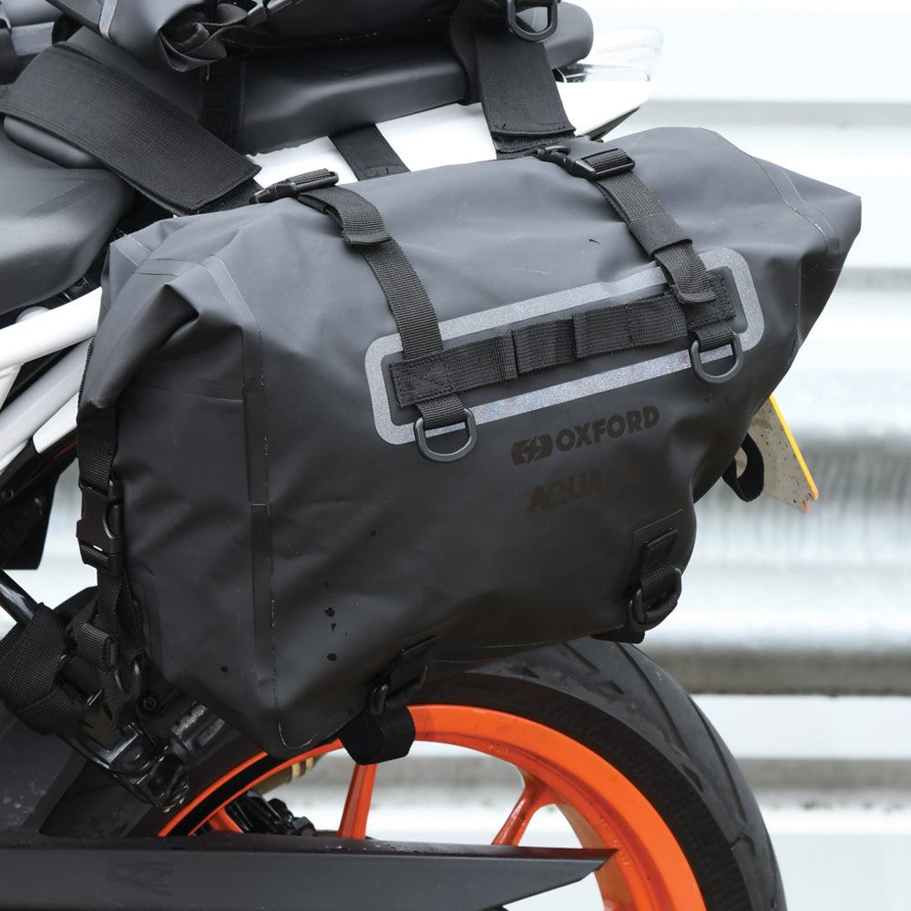 Oxford Aqua P32 Pannier Bag Black - 32 Litres (Image 4) - ThrottleChimp