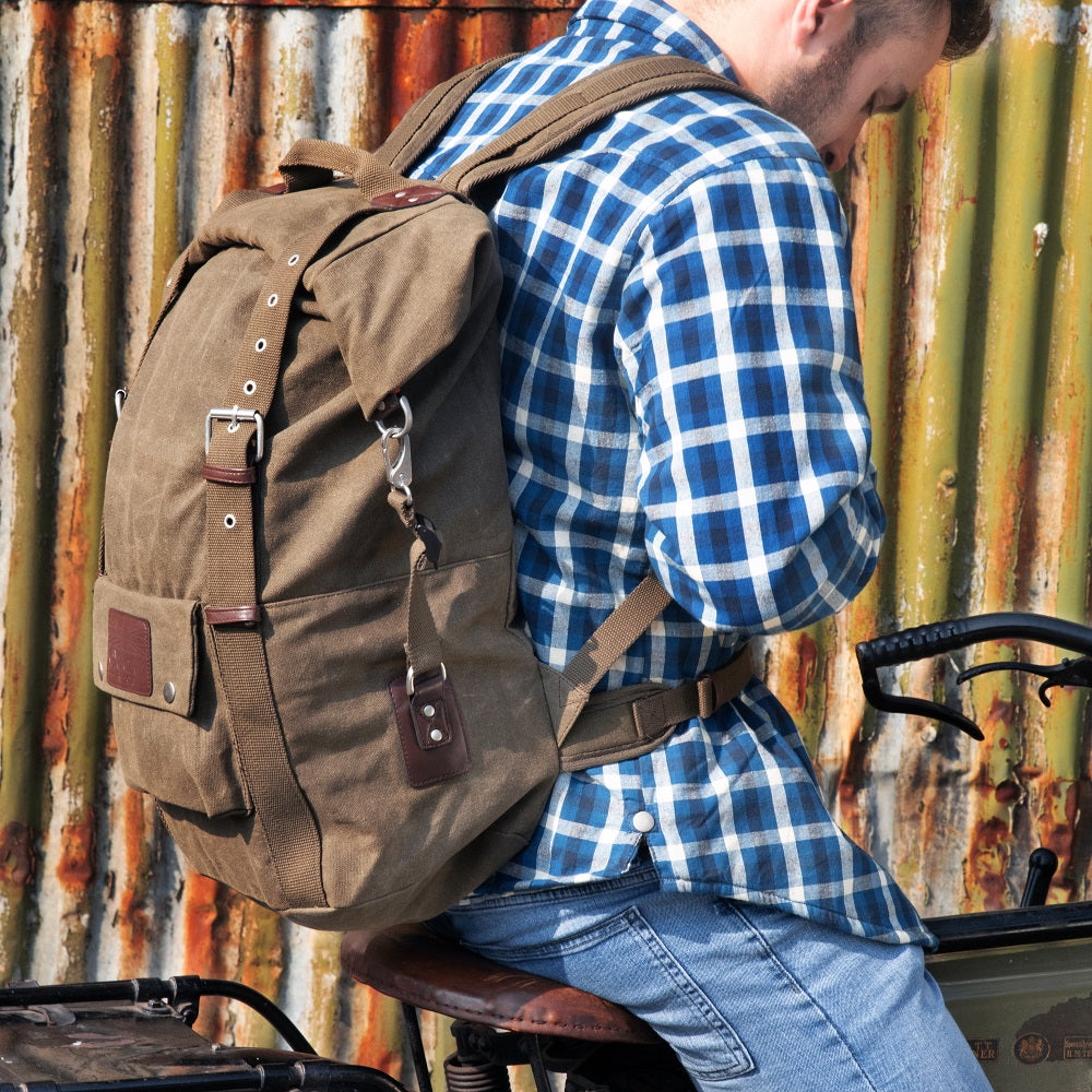 Oxford Heritage Backpack Khaki - 30 Litres FREE 1 YEAR Returns, FREE UK Delivery | ThrottleChimp