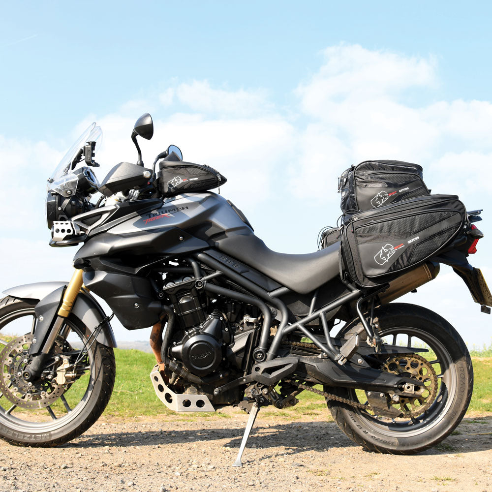 Oxford M2R Tank Bag Black - Mini - 2 Litres FREE 1 YEAR Returns, FREE UK Delivery | ThrottleChimp