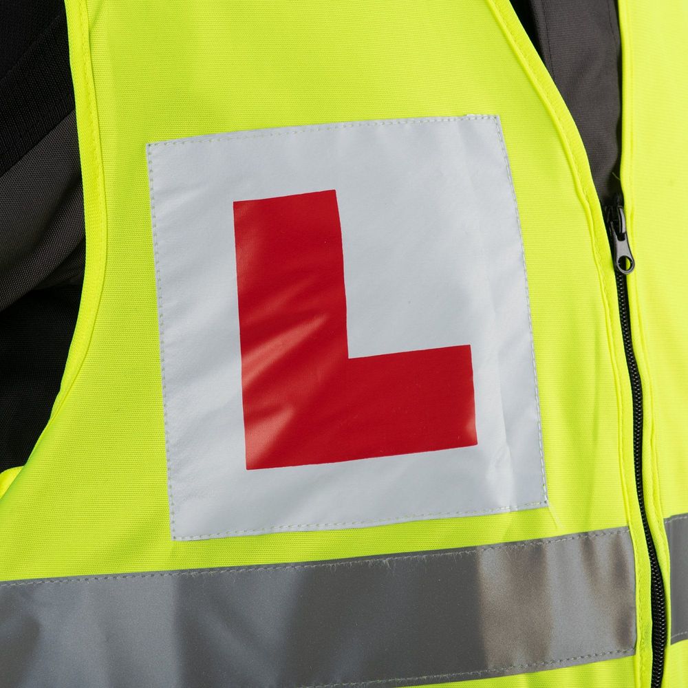 Oxford Bright Reflective Vest With Learner Rider L Plates Yellow (Image 7) - ThrottleChimp