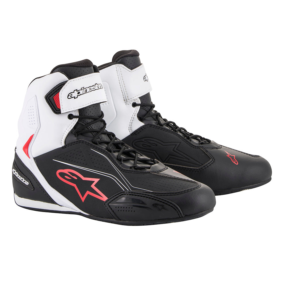 Alpinestars Faster 3 Shoes Black / White / Red FREE 1 YEAR Returns, FREE UK Delivery | ThrottleChimp