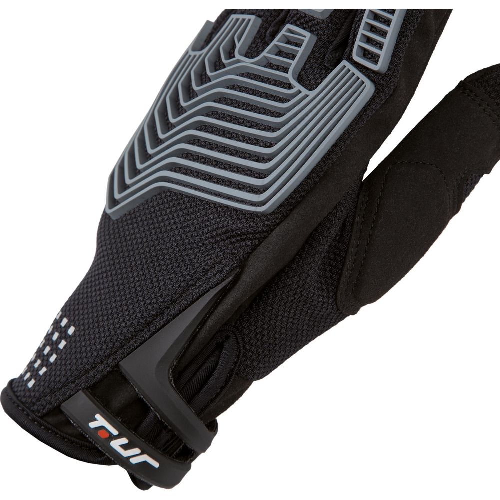 T.UR G-Three Gloves Black FREE 1 YEAR Returns, FREE UK Delivery | ThrottleChimp