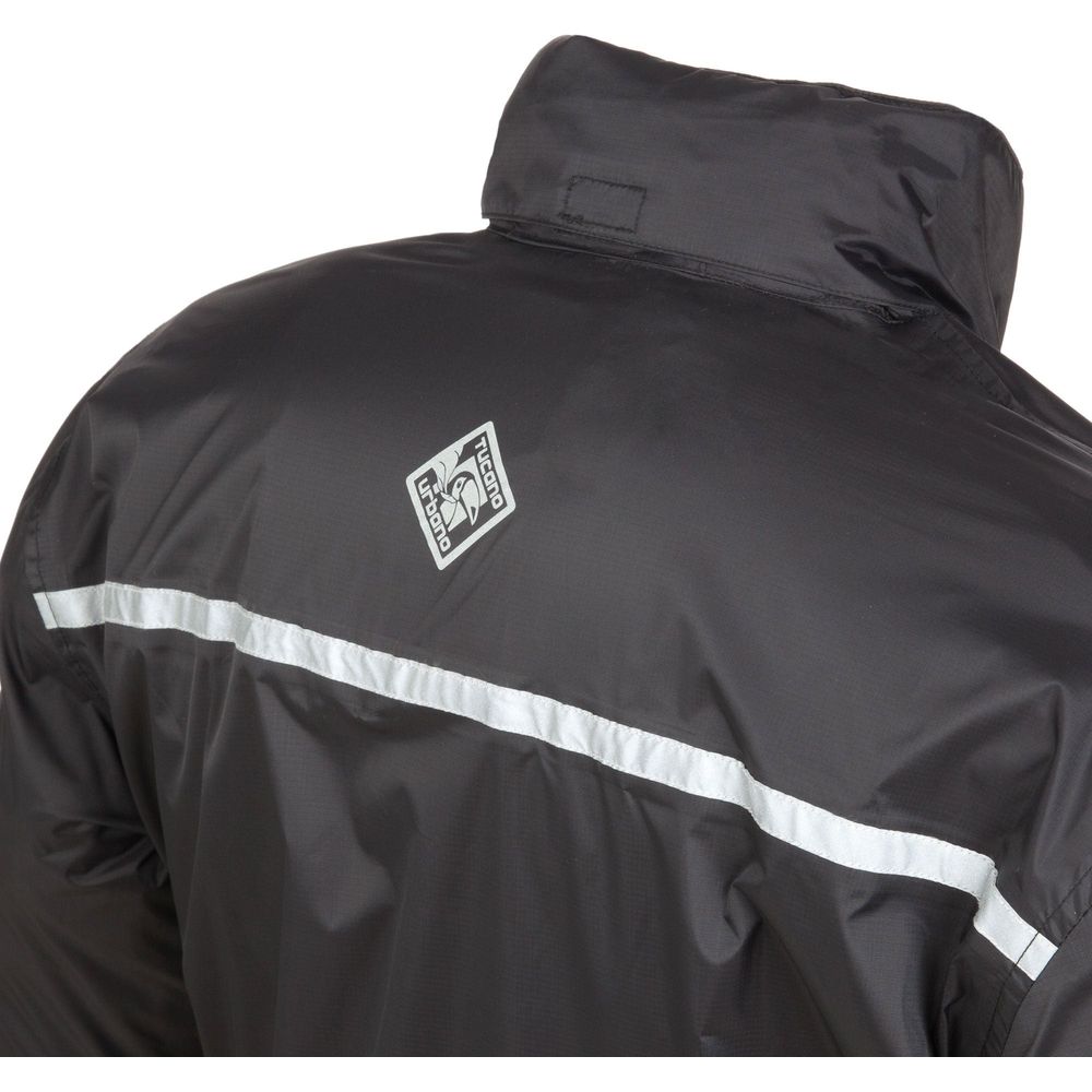 Tucano Urbano Nano Rain Jacket Plus Hydroscud Super-Compact Raincoat Jacket Black (Image 4) - ThrottleChimp