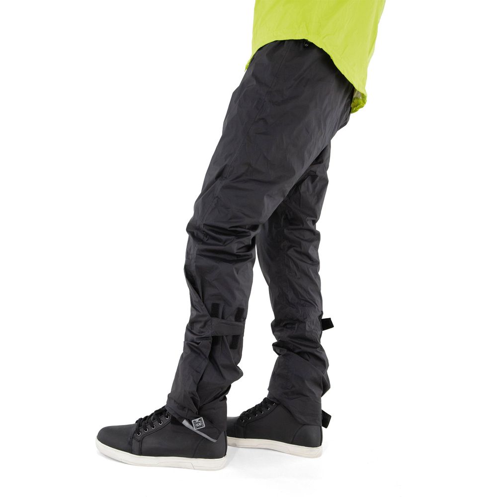 Tucano Urbano Nano Rain Zeta Hydroscud Rainproof Trouser Black (Image 2) - ThrottleChimp