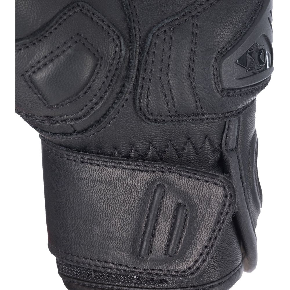 Oxford Cypher 1.0 Short Leather Gloves Black / White