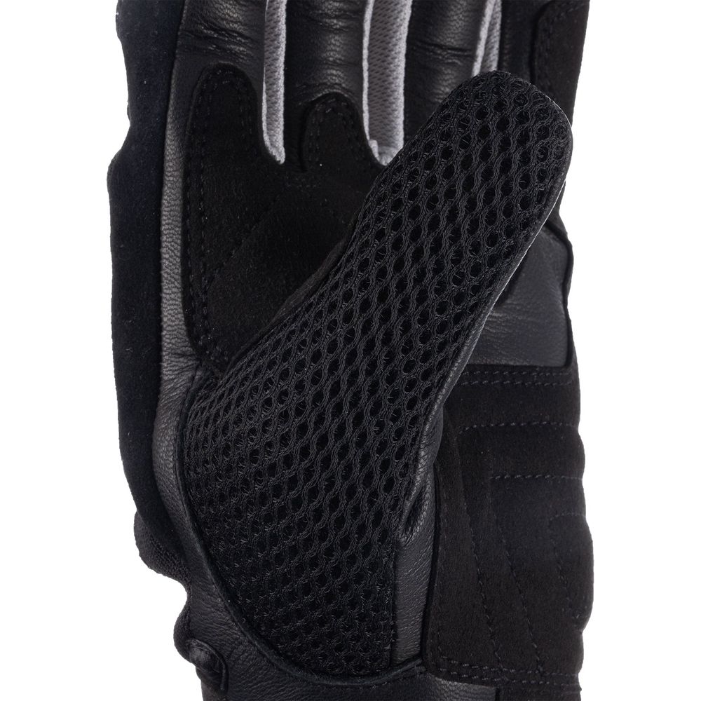 ARMR Eyoshi 3.0 Air Textile Gloves Black / Light Grey FREE 1 YEAR Returns, FREE UK Delivery | ThrottleChimp