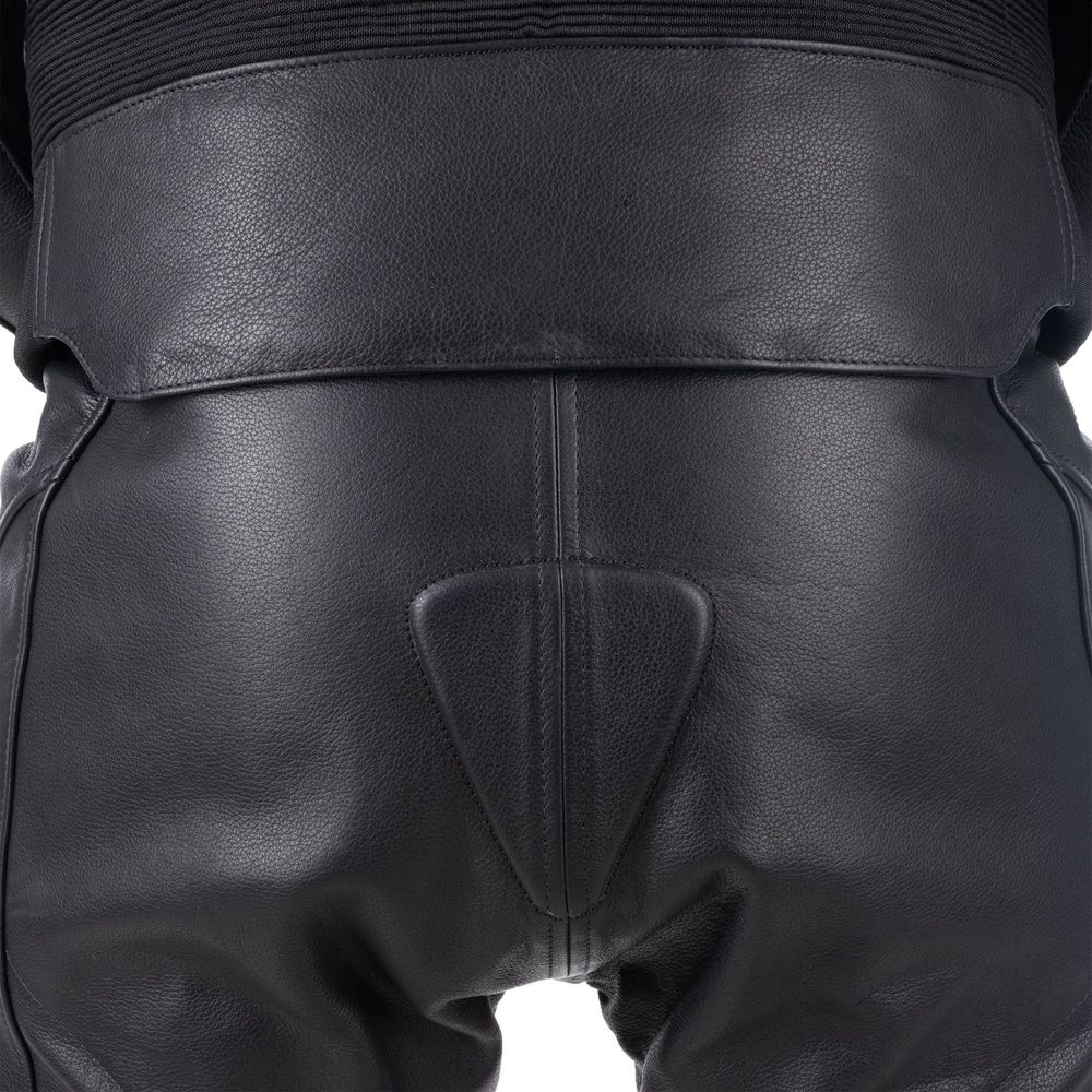 ARMR Raiden 3.0 Leather Trouser Black FREE 1 YEAR Returns, FREE UK Delivery | ThrottleChimp