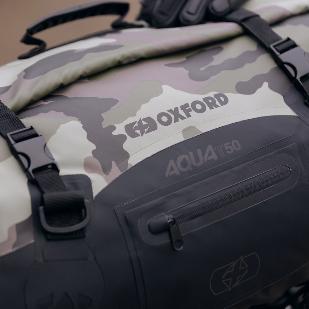 Oxford Aqua T-50 Roll Bag Camouflage / Black