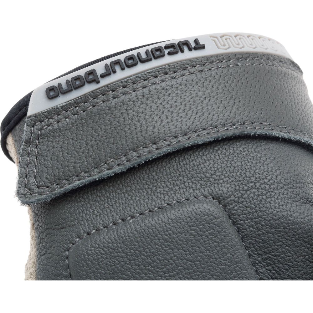 Tucano Urbano Slalom Gloves Sand (Image 6) - ThrottleChimp