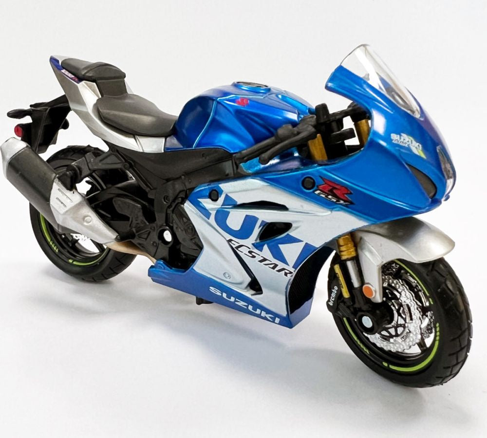 Bburago Suzuki GSX-R1000 R 2021 Silver / Blue - 1:18 FREE 1 YEAR Returns, FREE UK Delivery | ThrottleChimp