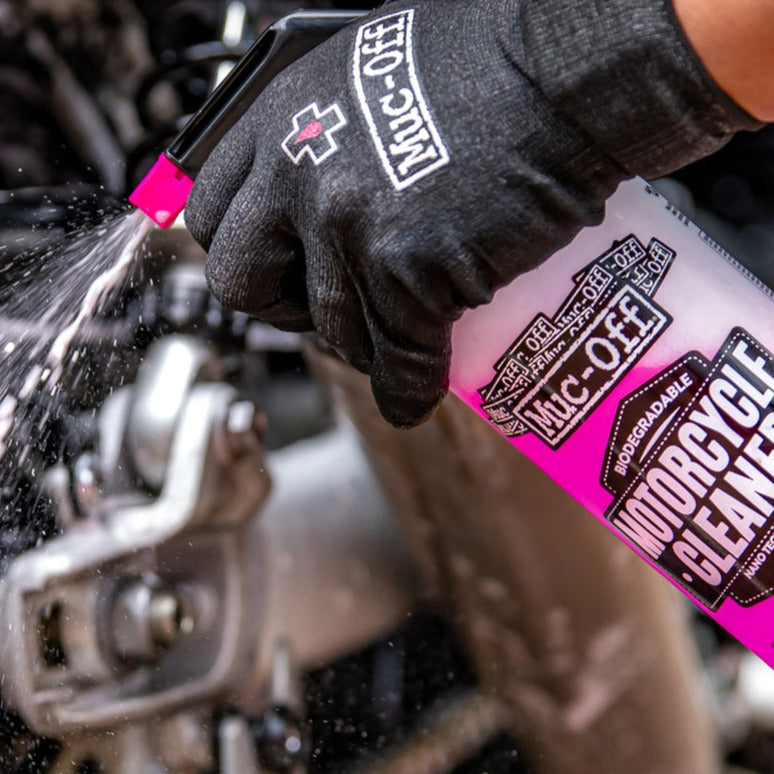 Muc-Off Nano Tech Motorcycle Cleaner With Trigger - 1 Litre FREE 1 YEAR Returns, FREE UK Delivery | ThrottleChimp