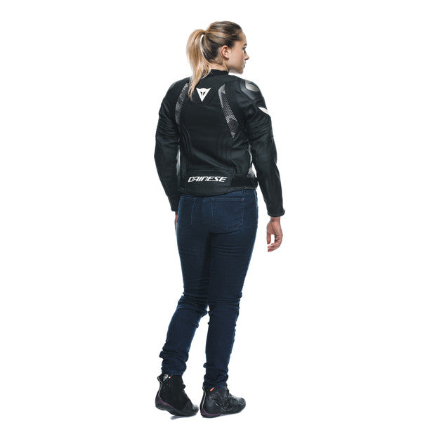 Dainese Avro 5 Ladies Leather Jacket Black / Black / White FREE 1 YEAR Returns, FREE UK Delivery | ThrottleChimp