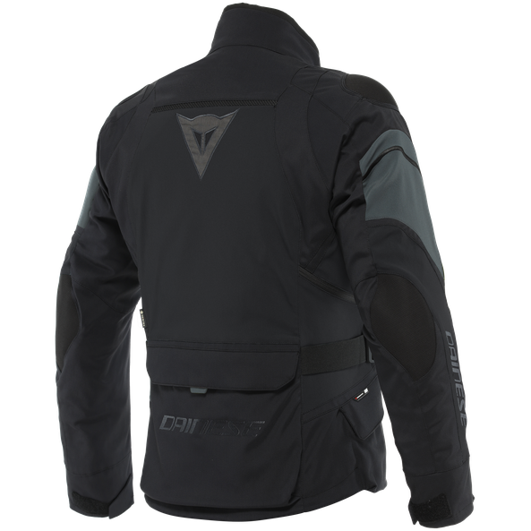 Dainese Carve Master 3 Touring Gore-Tex Jacket Black / Ebony FREE 1 YEAR Returns, FREE UK Delivery | ThrottleChimp