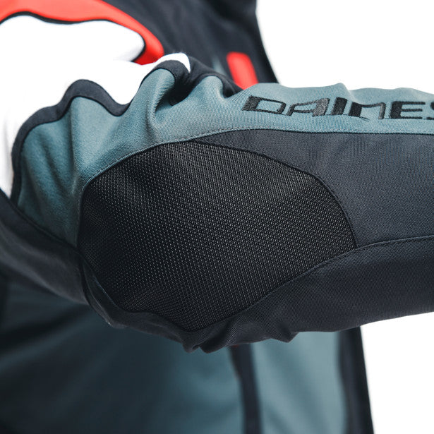 Dainese Carve Master 3 Touring Gore-Tex Jacket Black / Ebony / Lava Red FREE 1 YEAR Returns, FREE UK Delivery | ThrottleChimp