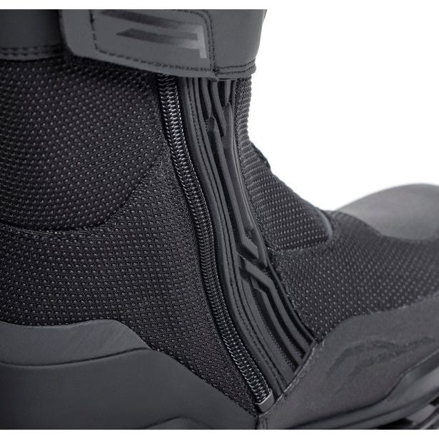 TCX Clima 2 Surround Gore-Tex Boots Black / Grey (Image 8) - ThrottleChimp