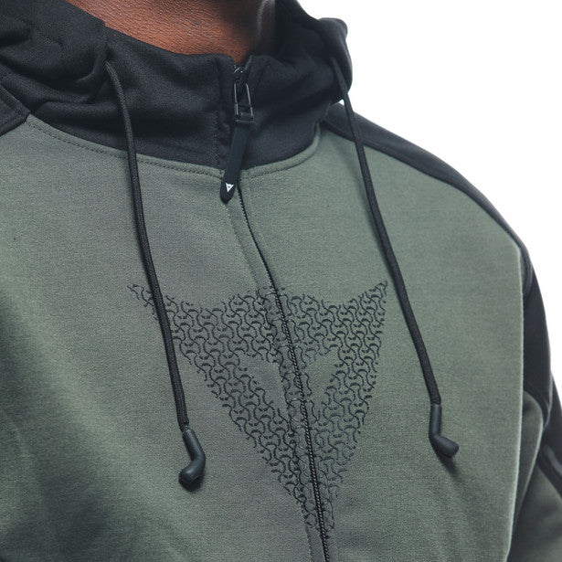 Dainese Daemon X Protective Hoodie Green / Black (Image 12) - ThrottleChimp