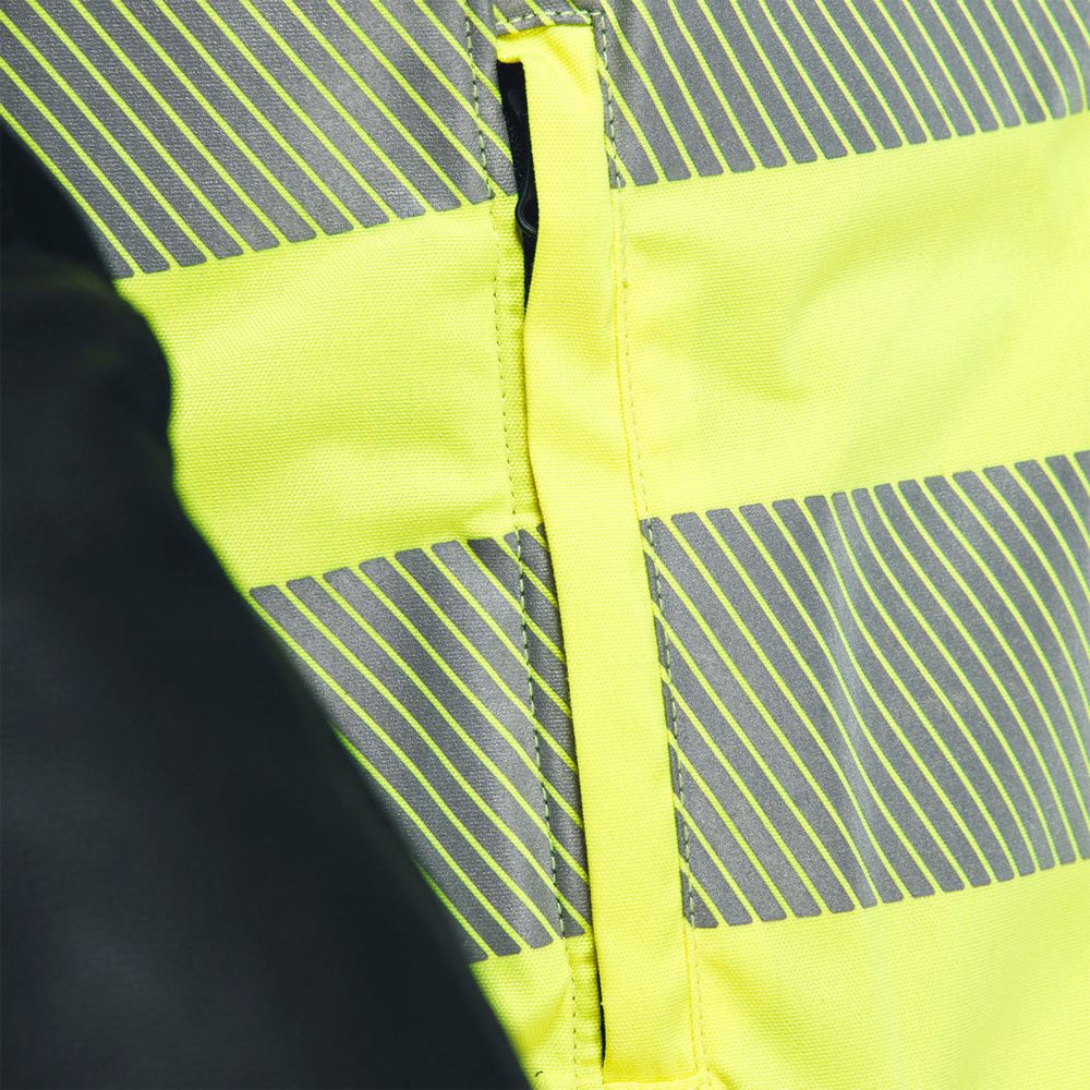 Dainese Smart High Visibility Vest Fluo Yellow FREE 1 YEAR Returns, FREE UK Delivery | ThrottleChimp