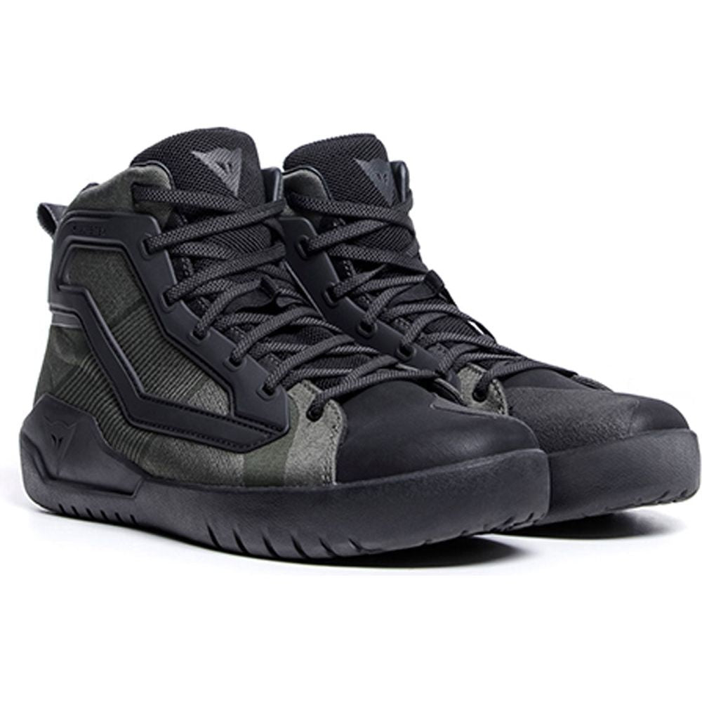 Dainese Urbactive Riding Gore-Tex Shoes Army Green / Black FREE 1 YEAR Returns, FREE UK Delivery | ThrottleChimp