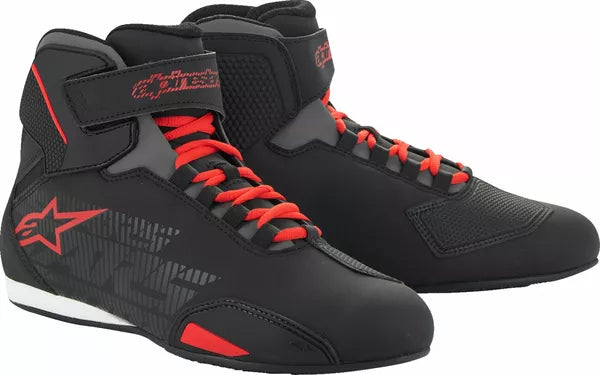 Alpinestars Sektor Shoes Black / Dark Grey / Red FREE 1 Year Return, FREE UK Shipping | ThrottleChimp