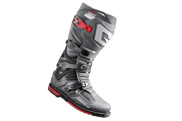 Gaerne SG.22 MX Boots Anthracite / Black / Red FREE 1 YEAR Returns, FREE UK Delivery | ThrottleChimp