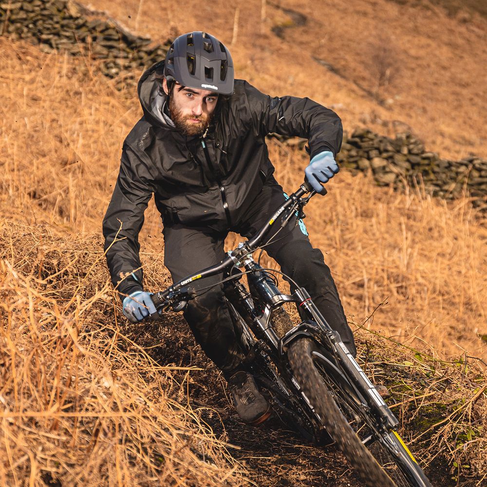 Spada MTB Enduro Jacket Black (Image 12) - ThrottleChimp