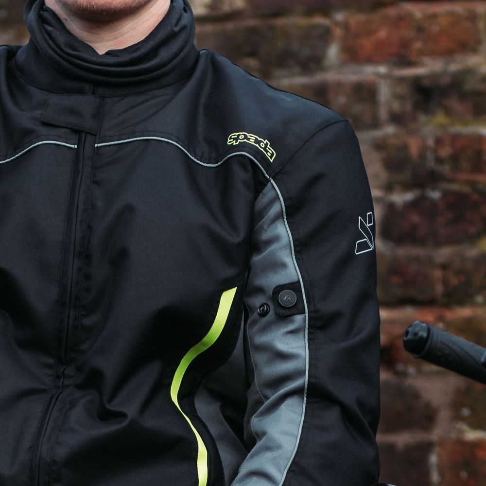 Spada Pace CE Textile Jacket Black / Fluo Yellow FREE 1 YEAR Returns, FREE UK Delivery | ThrottleChimp