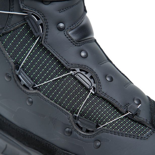 TCX Infinity 3 Gore-Tex Boots Black FREE 1 YEAR Returns, FREE UK Delivery | ThrottleChimp