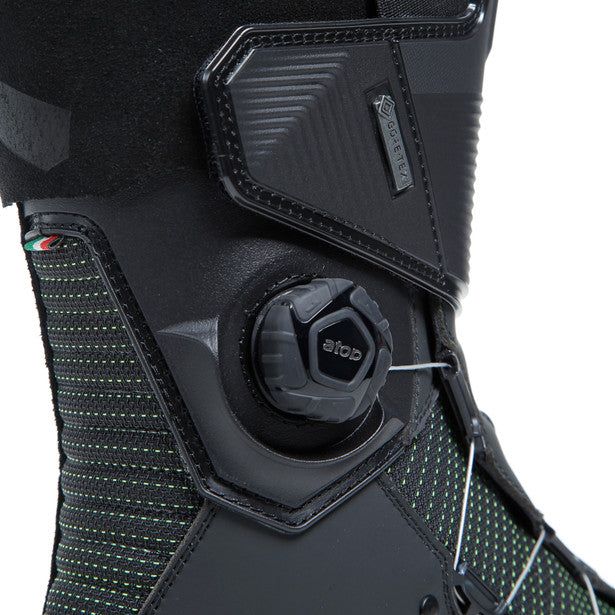 TCX Infinity 3 Gore-Tex Boots Black FREE 1 YEAR Returns, FREE UK Delivery | ThrottleChimp