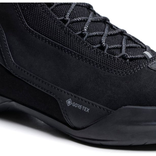 TCX Jupiter 5 Gore-Tex Boots Black FREE 1 YEAR Returns, FREE UK Delivery | ThrottleChimp