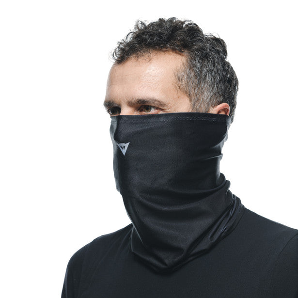 Dainese Coolmax Neck Gaiter Black (Image 4) - ThrottleChimp