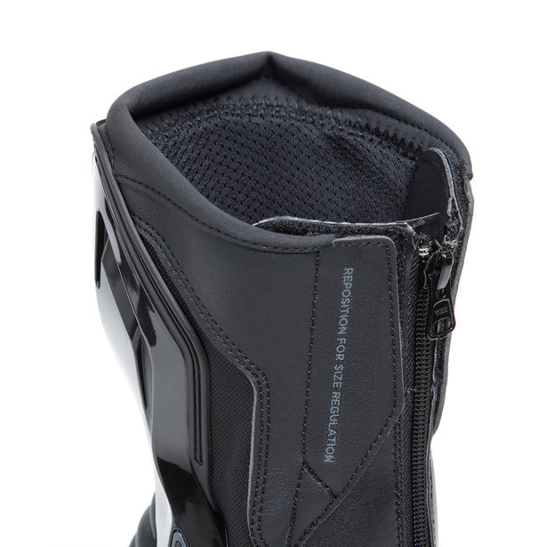 Dainese Nexus 2 Boots Black FREE 1 YEAR Returns, FREE UK Delivery | ThrottleChimp