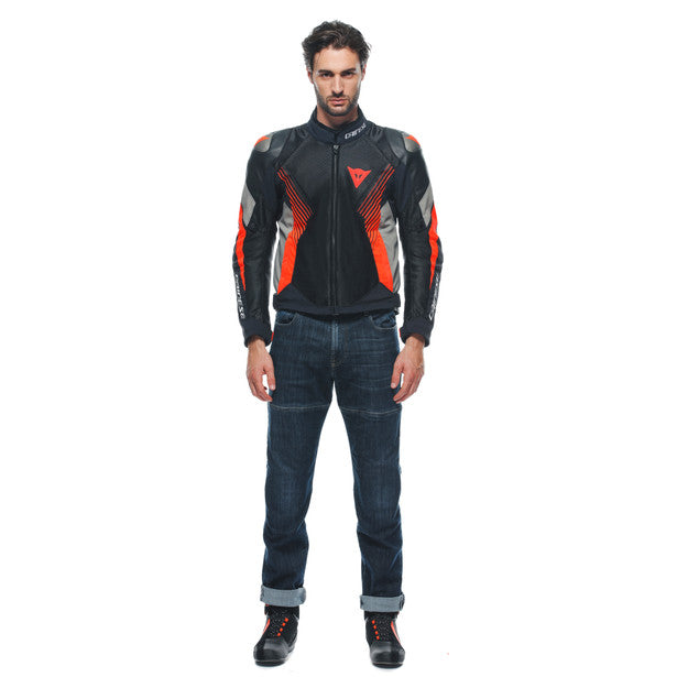 Dainese Super Rider 2 Absoluteshell Mesh Textile Jacket Black / Grey / Red FREE 1 YEAR Returns, FREE UK Delivery | ThrottleChimp