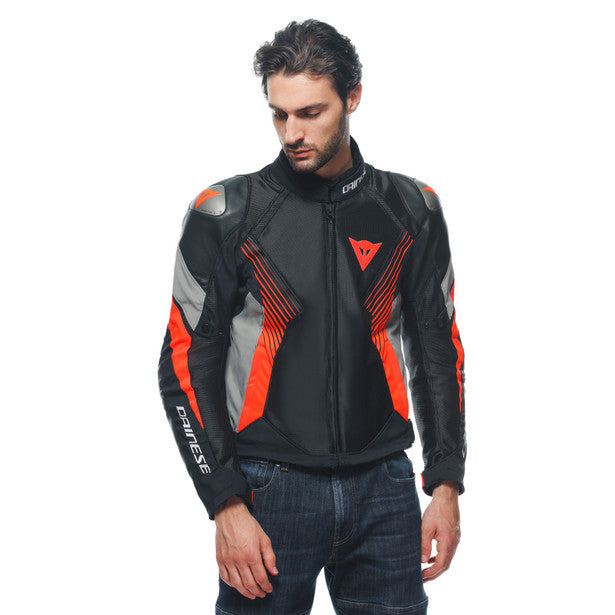 Dainese Super Rider 2 Absoluteshell Mesh Textile Jacket Black / Grey / Red FREE 1 YEAR Returns, FREE UK Delivery | ThrottleChimp