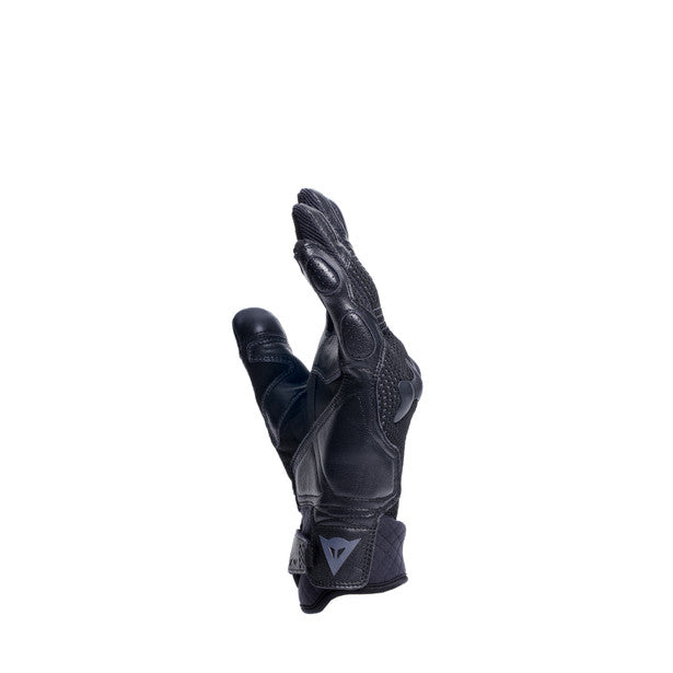 Dainese Unruly Ergo-Tek Textile Gloves Black FREE 1 YEAR Returns, FREE UK Delivery | ThrottleChimp